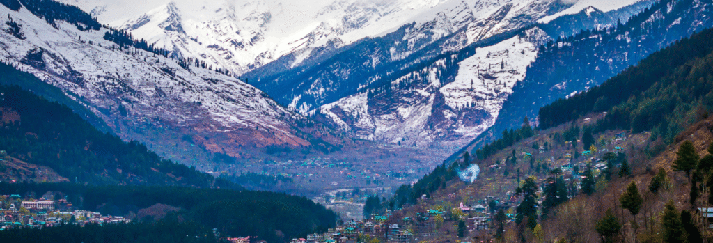 Stunning Himalayan mountain view for Manali tour packageS 5 days 4 nights
